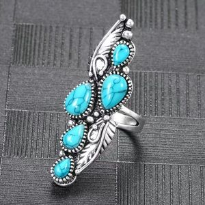 Vintage Silvery Ring Stunning Ethnic Resin Ring